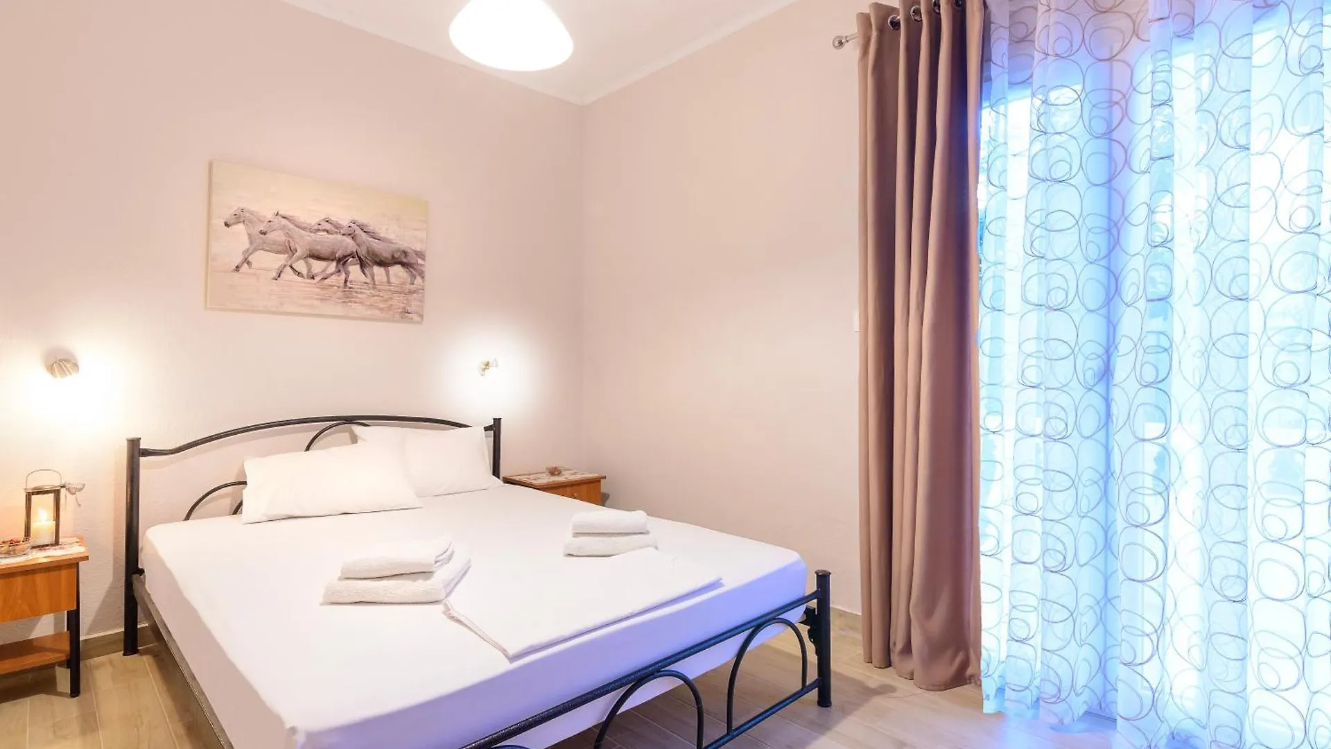公寓 Maria Rooms 波利克罗诺