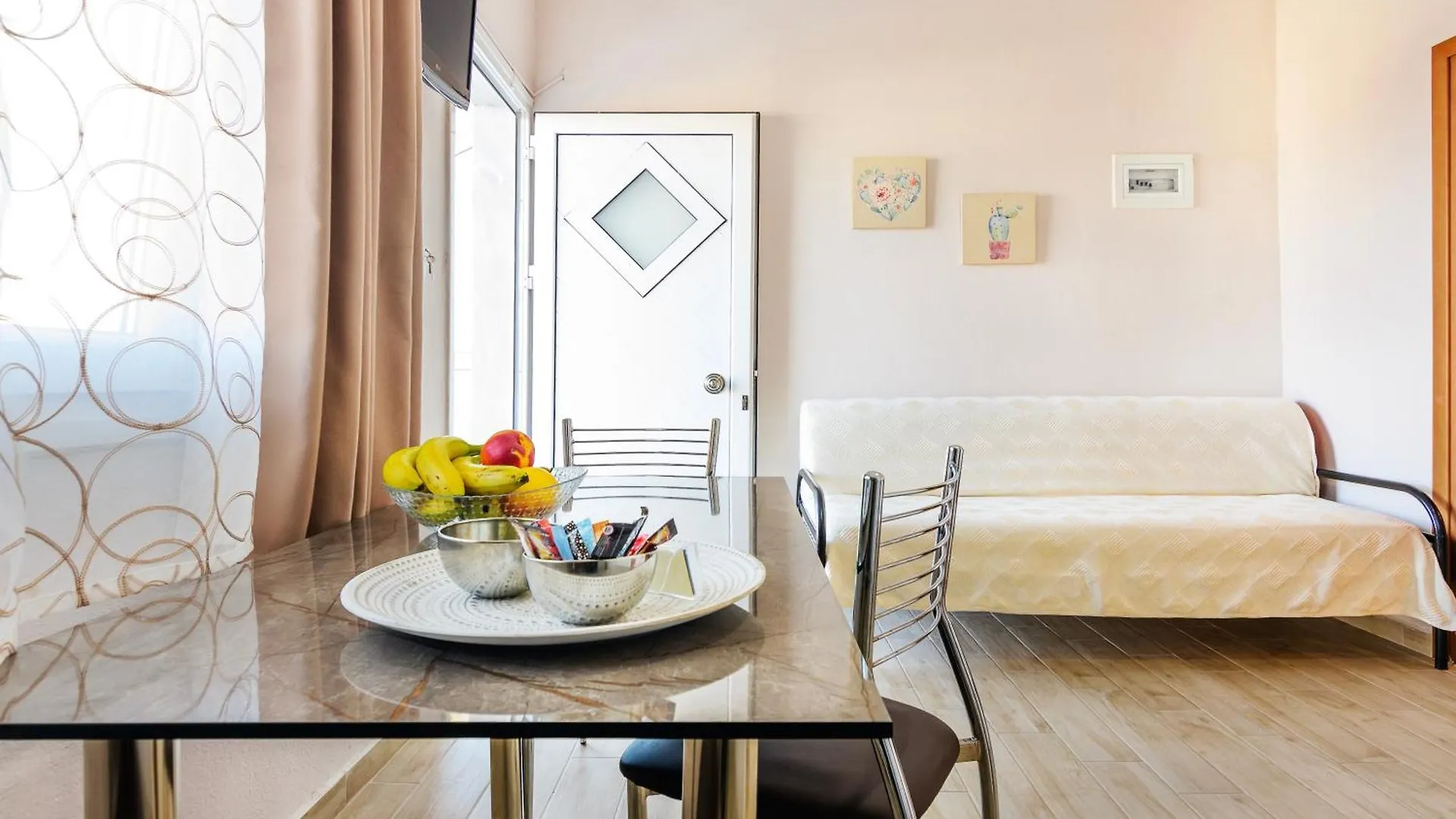 Maria Rooms 波利克罗诺