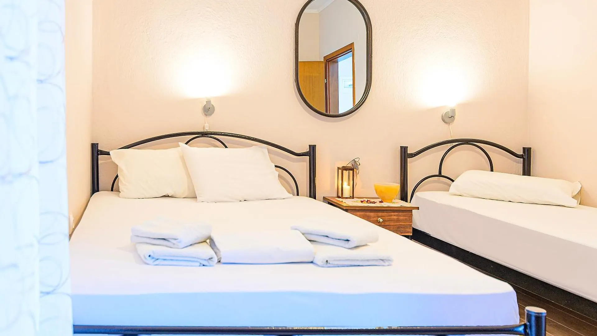 公寓 Maria Rooms 波利克罗诺
